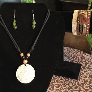 Natural Jewelry Set